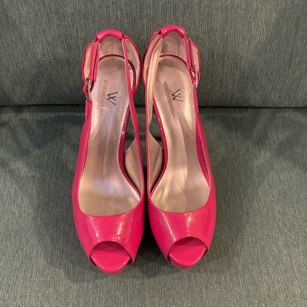 Worthington platform berry color patent heels.